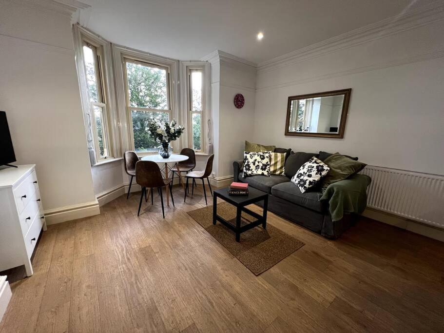 The Burley At Scalford House Apartment Melton Mowbray Ngoại thất bức ảnh